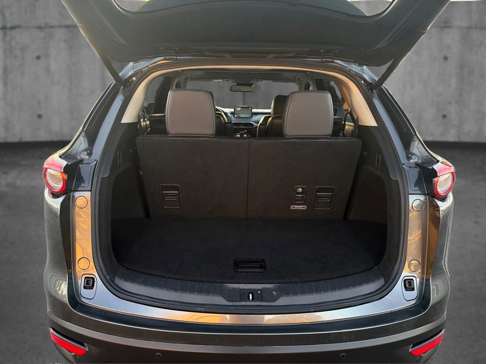 Used 2020 MAZDA CX-9 Touring w/ Touring Premium Package image 13