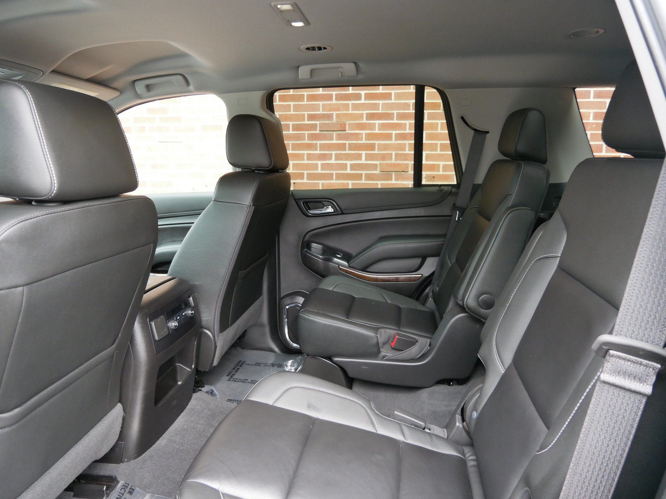 Used 2020 Chevrolet Tahoe LT w/ Max Trailering Package AWD/4WD image 10