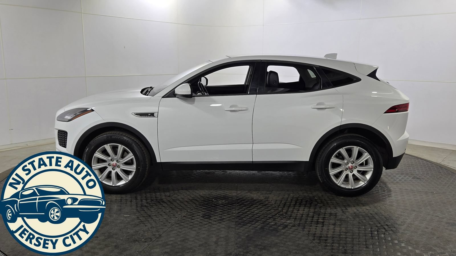 Used 2019 Jaguar E-PACE S AWD/4WD image 4