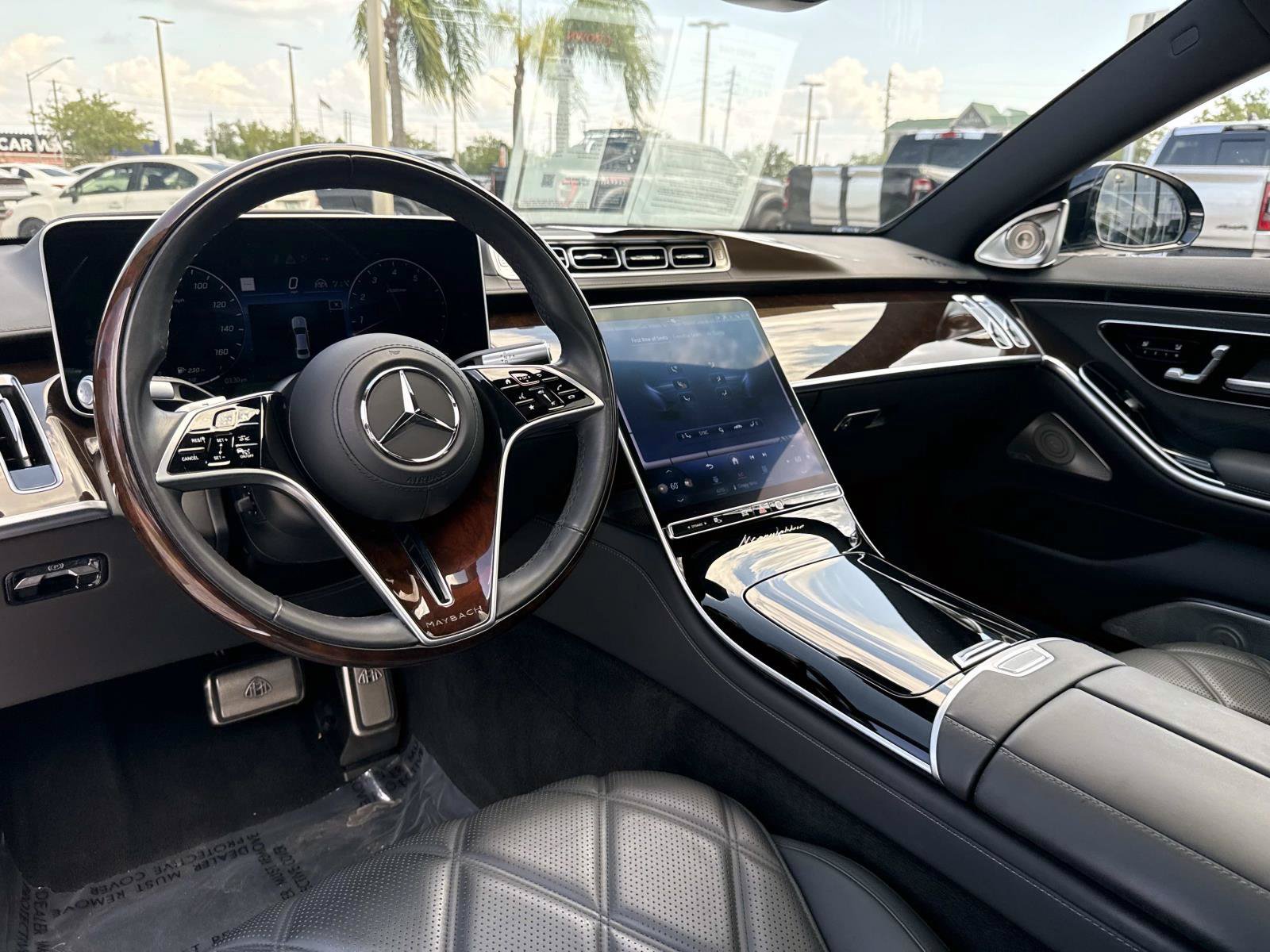 Certified 2024 Mercedes-Benz Maybach S 680 4MATIC image 18