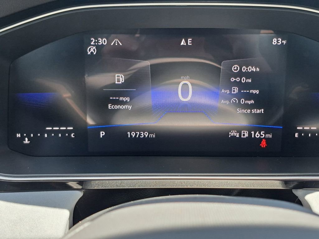 Used 2025 Volkswagen Jetta SE FWD image 12
