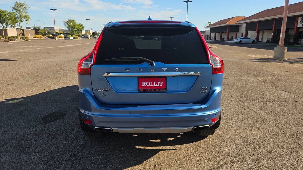 Used 2017 Volvo XC60 T6 Inscription w/ Climate Package AWD/4WD image 9