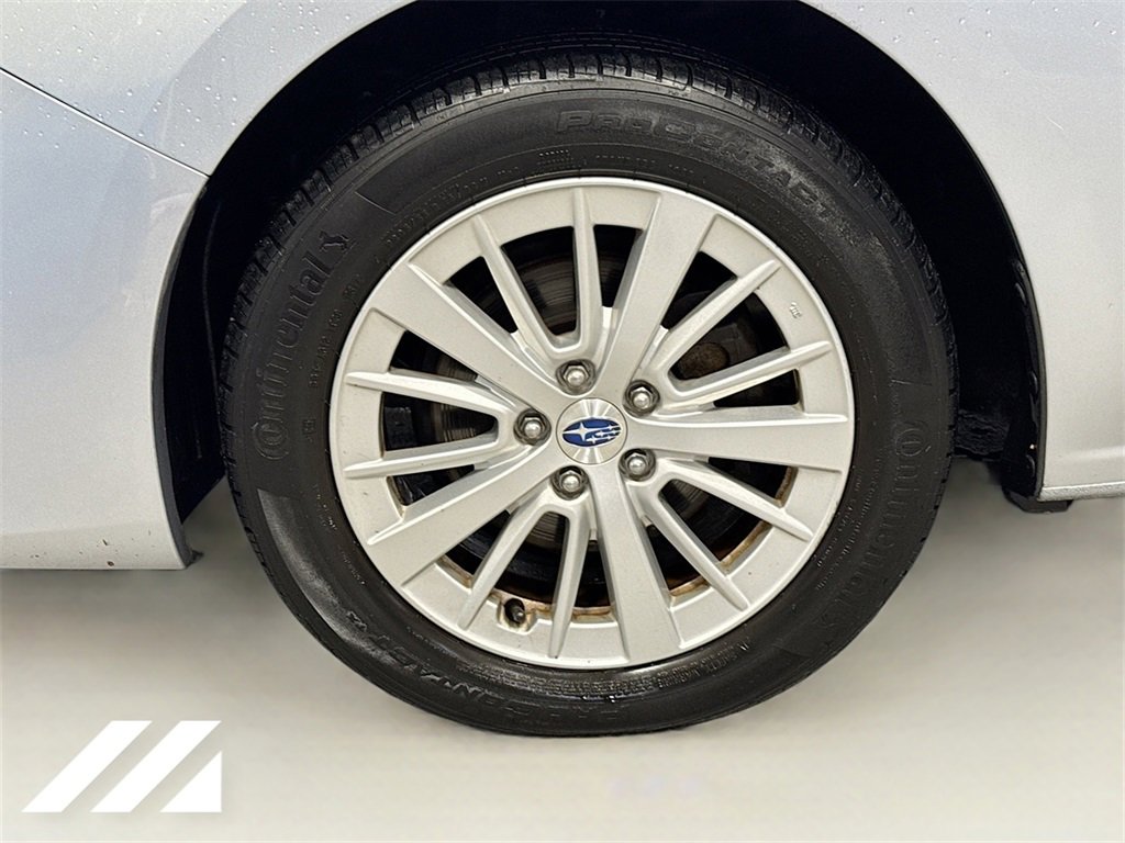 Used 2017 Subaru Impreza 2.0i Premium w/ BSD & Rcta/SRF/Eyesight image 31