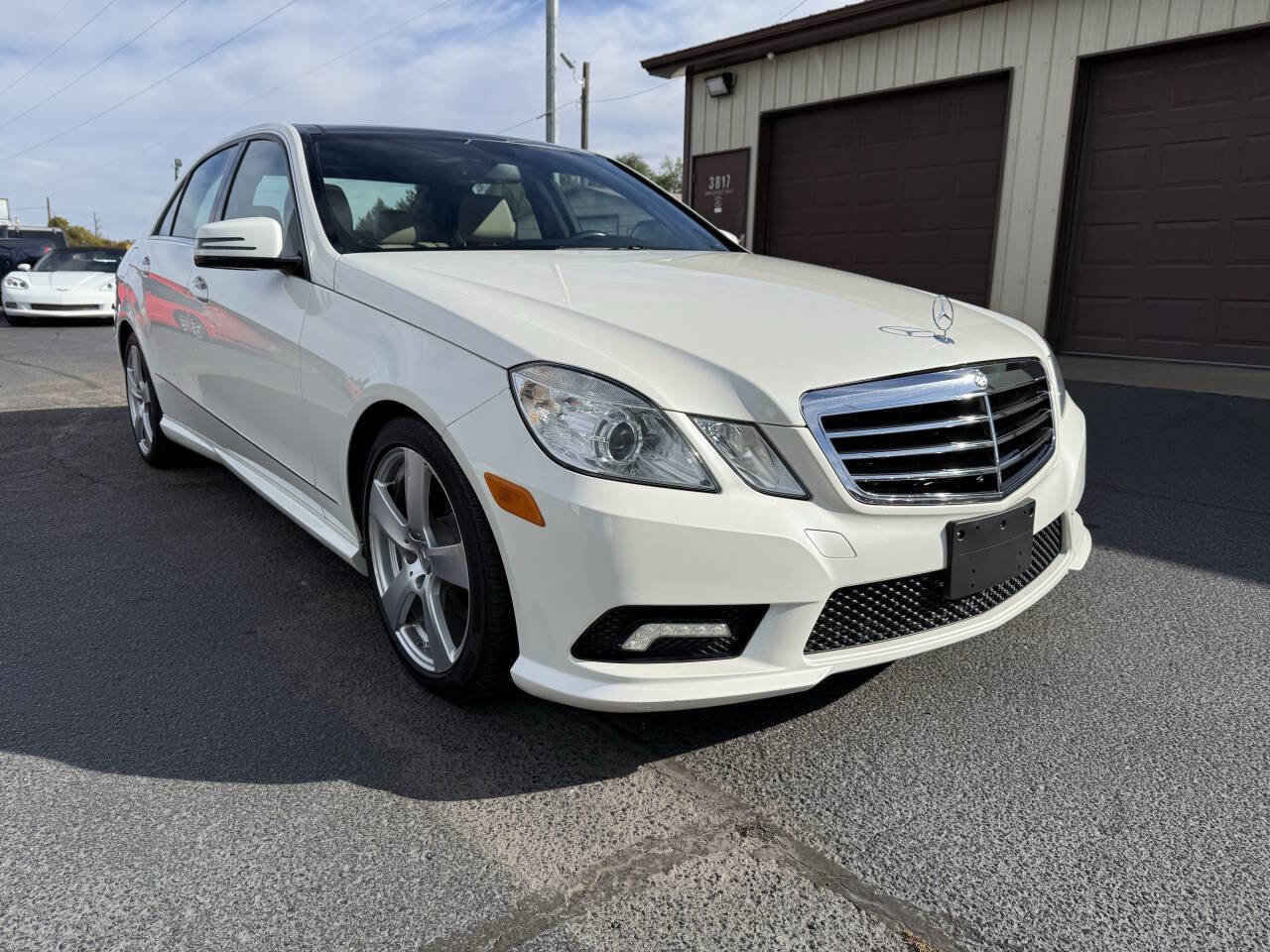 Used 2011 Mercedes-Benz E 350 Sedan image 57