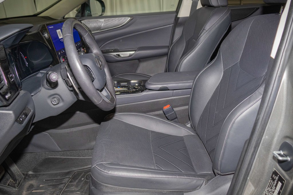 Used 2024 Lexus NX 350 AWD w/ Vision Package image 11