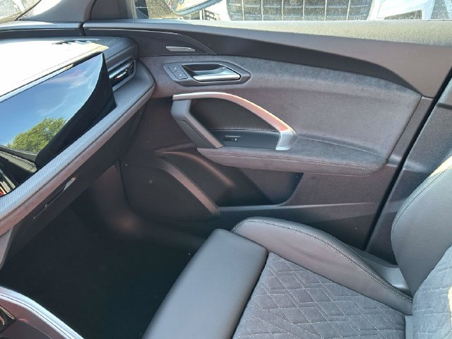 New 2026 Audi SQ5 Premium Plus AWD/4WD image 13