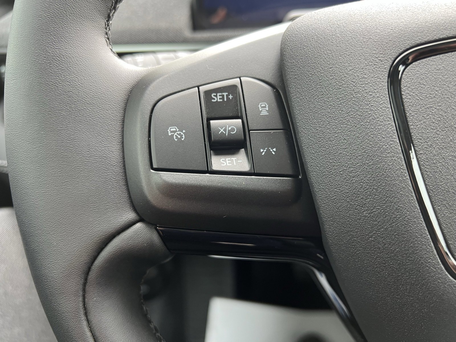 Used 2025 Ford Mustang Mach-E Premium image 30