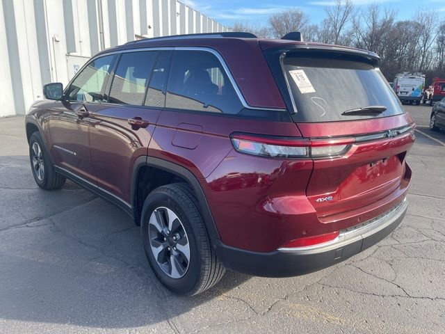 Used 2022 Jeep Grand Cherokee Limited 4xe image 7