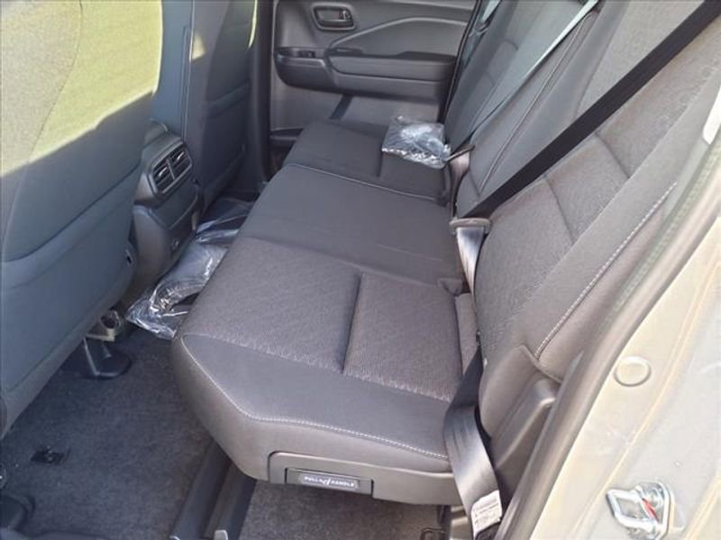 Used 2025 Honda Ridgeline Sport+ image 8