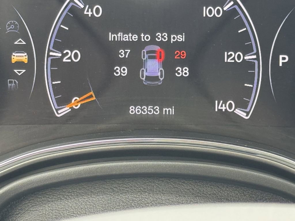 Used 2019 Jeep Grand Cherokee Limited X image 17