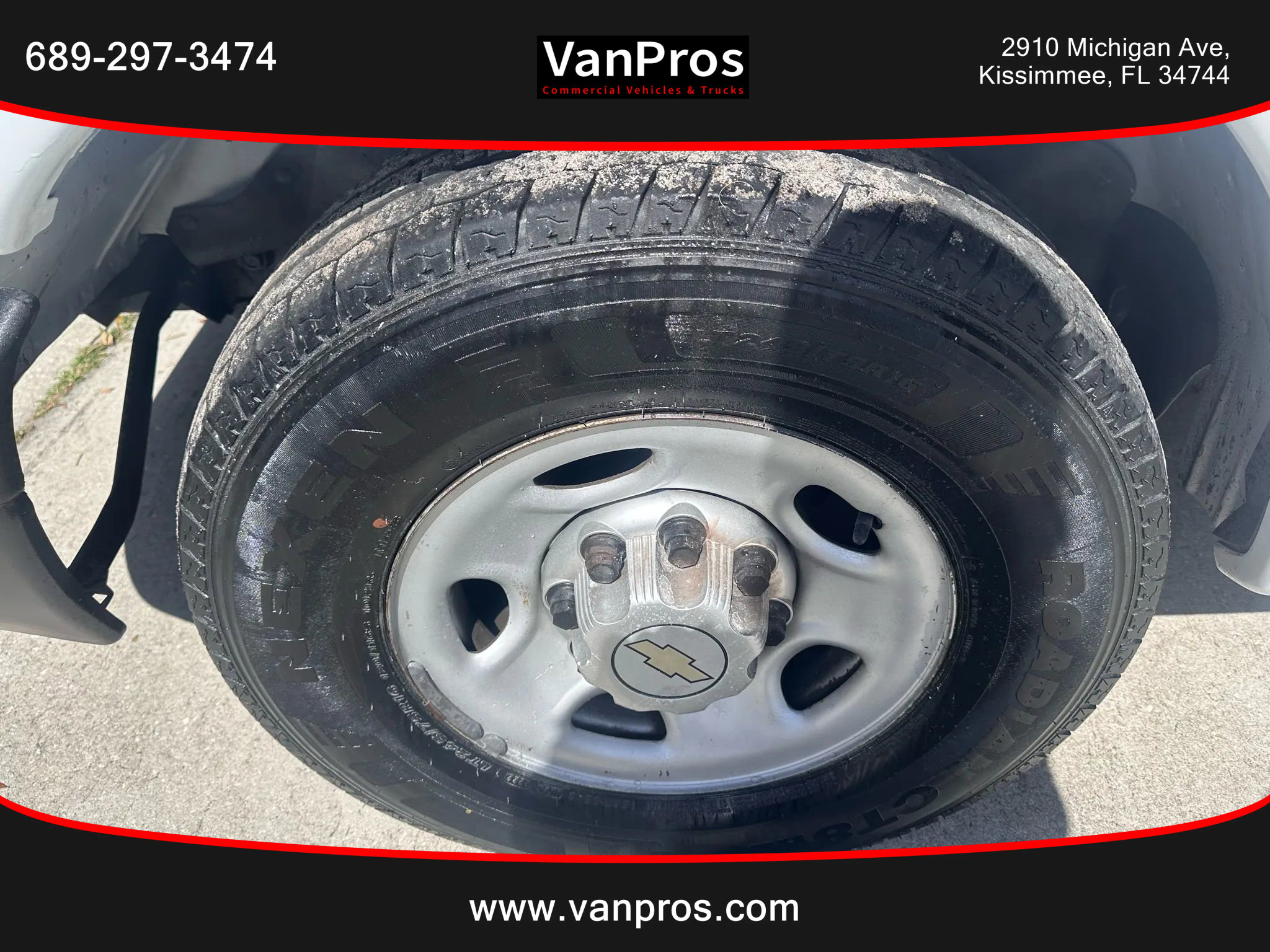 Used 2012 Chevrolet Express 2500 image 17