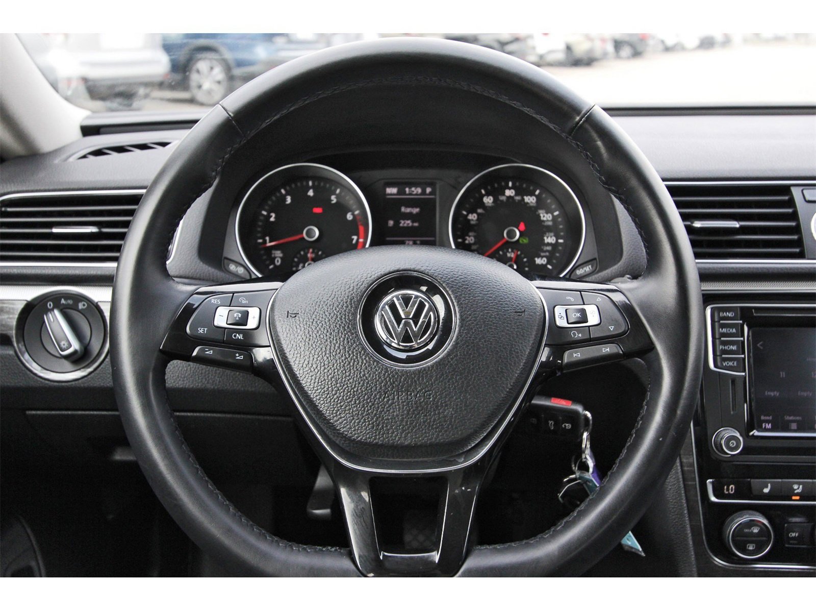 Used 2016 Volkswagen Passat 1.8T SE image 13