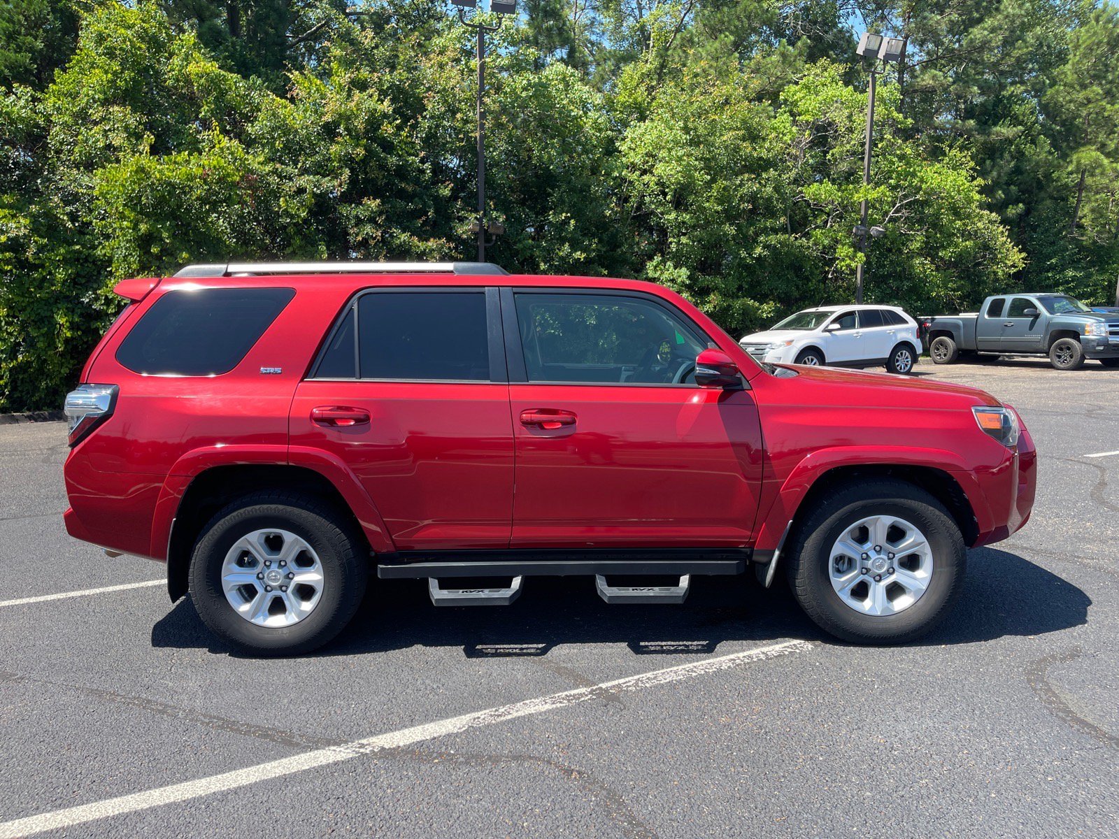 Used 2020 Toyota 4Runner SR5 Premium RWD image 21