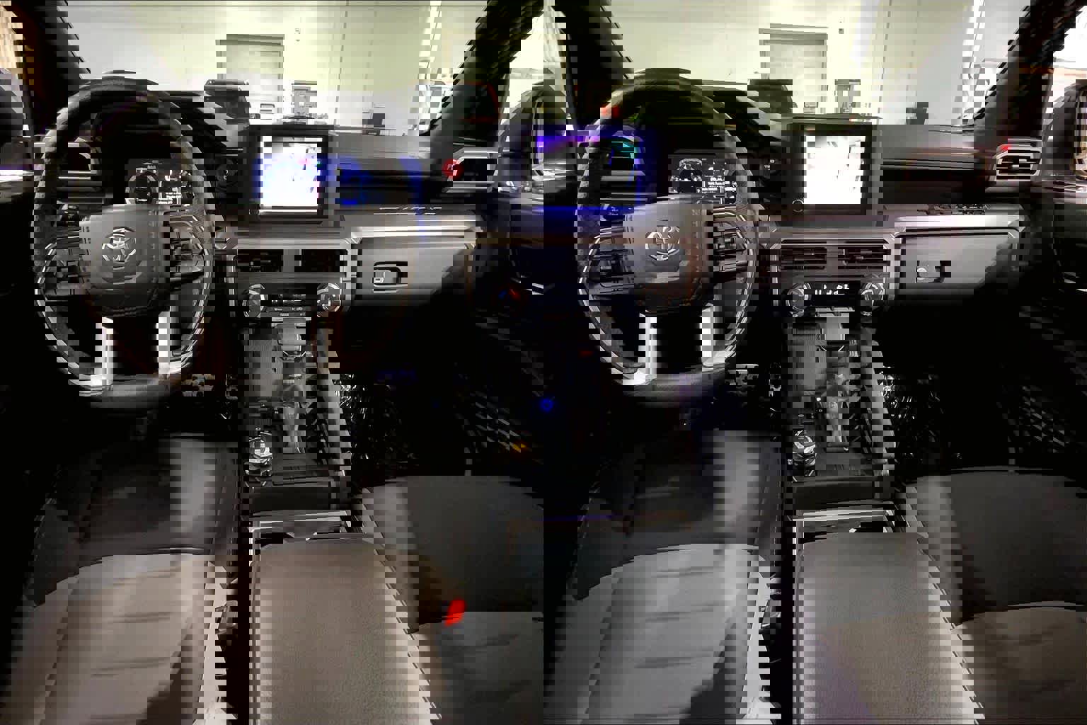 Certified 2025 Toyota Tacoma TRD Sport image 15