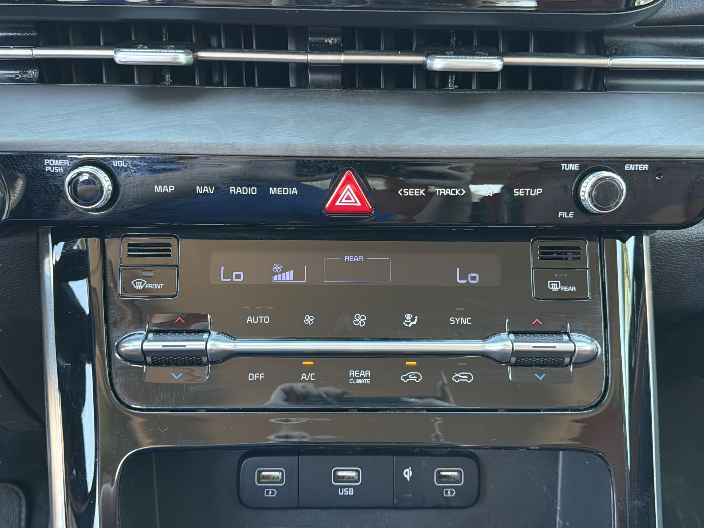 Used 2022 Kia Carnival SX FWD image 14