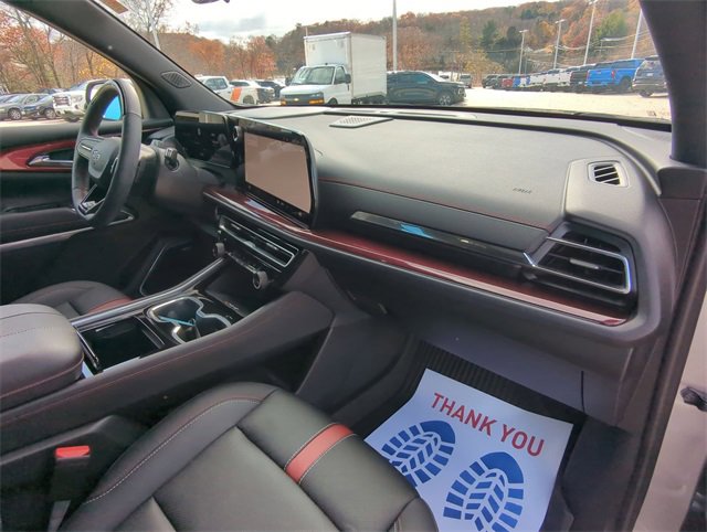 Certified 2024 Chevrolet Traverse RS w/ LPO, Floor Liner Package image 30