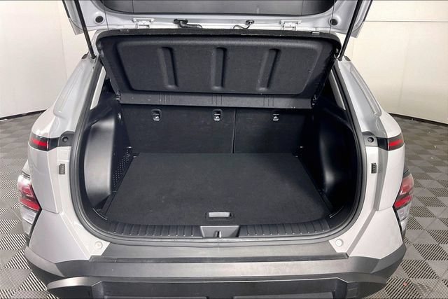 Used 2025 Hyundai Kona SEL AWD/4WD image 26