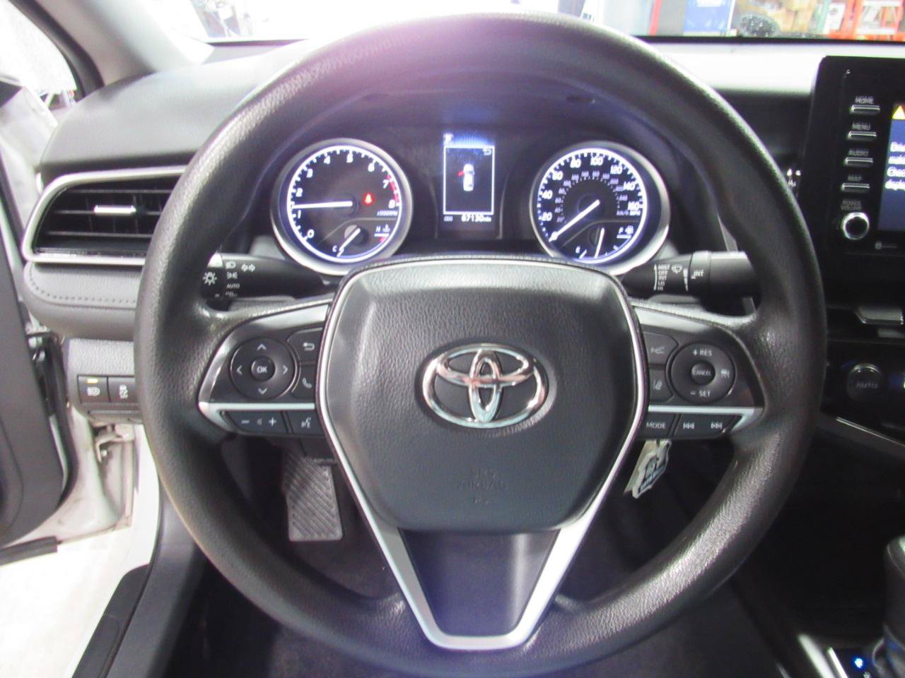 Used 2023 Toyota Camry LE FWD image 17