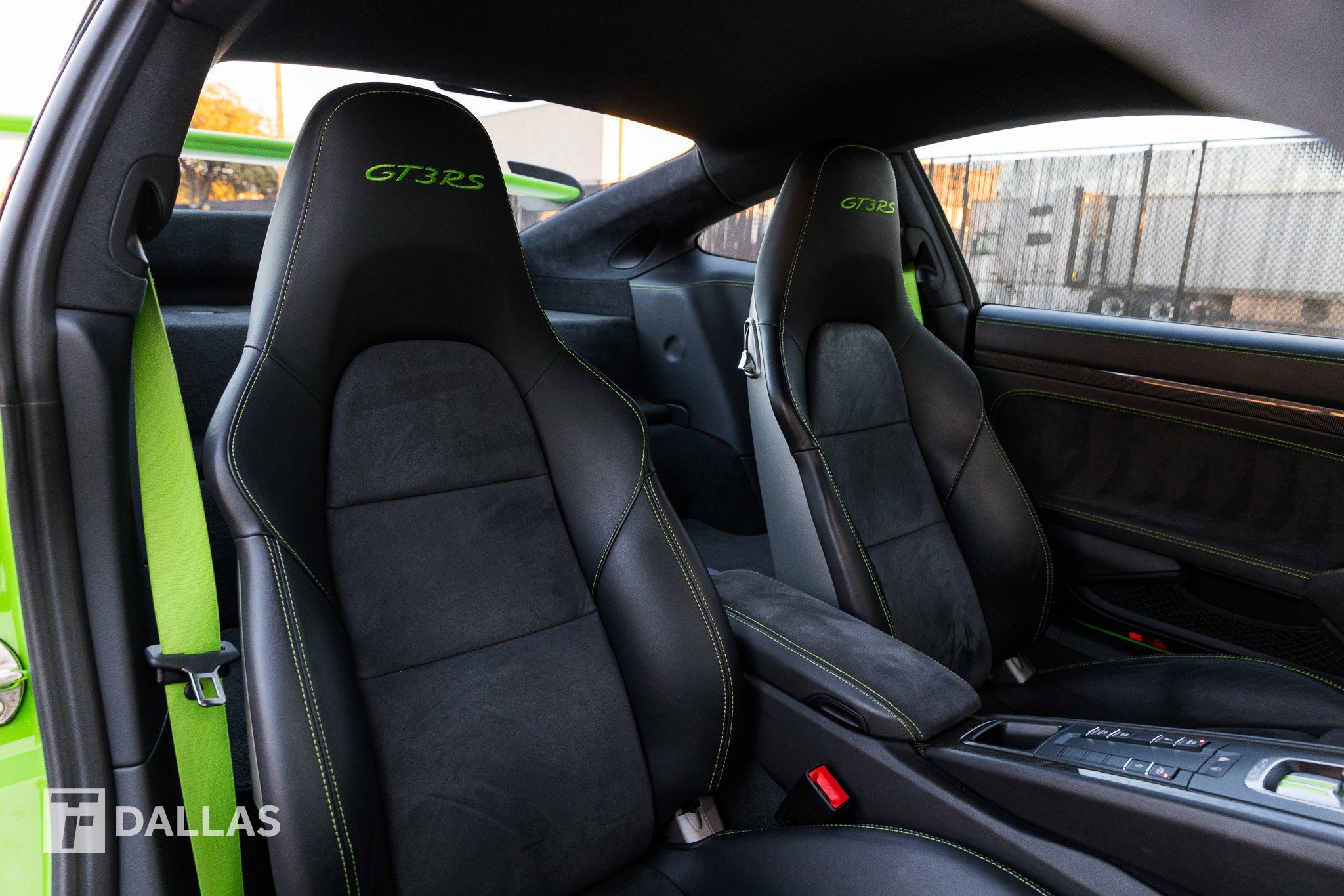 Used 2019 Porsche 911 GT3 RS image 40