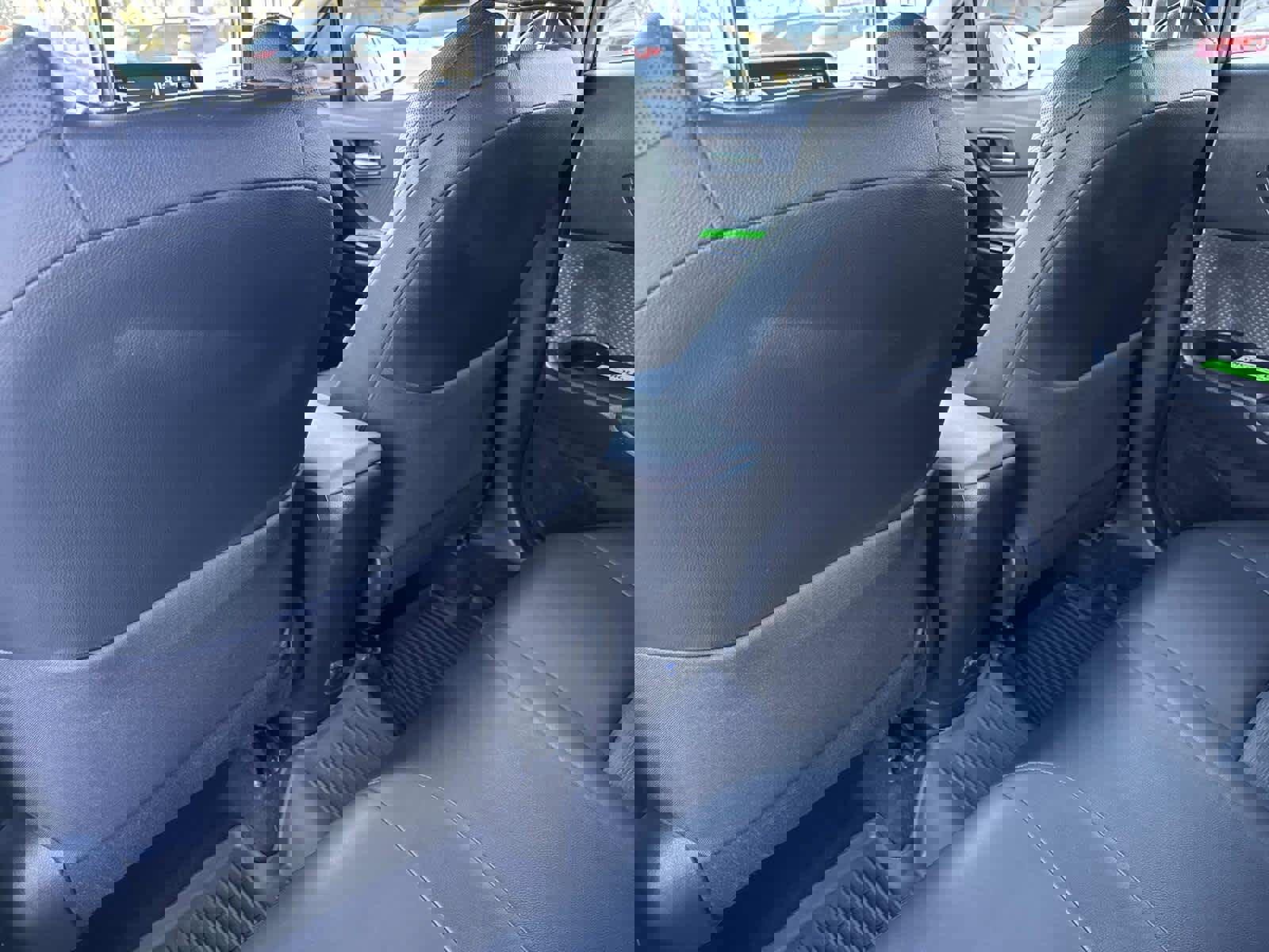 Used 2021 Toyota C-HR Limited image 12