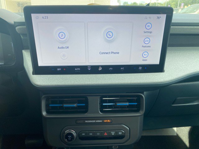 New 2025 Ford Maverick XLT FWD image 10