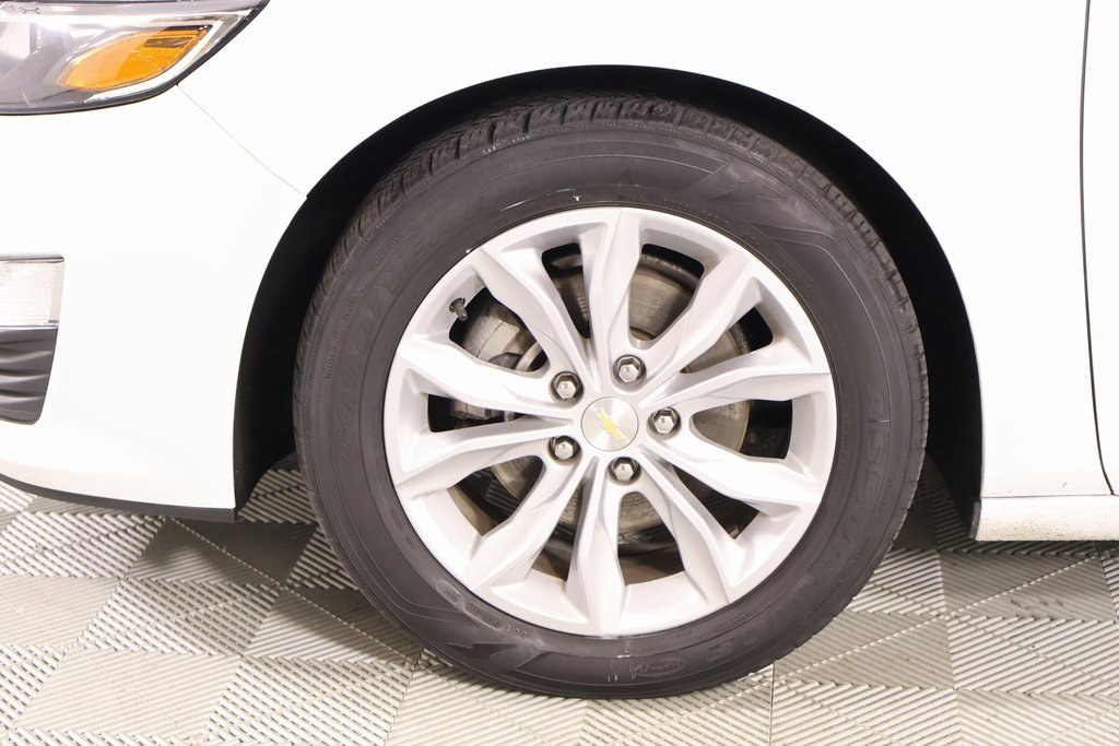 Used 2023 Chevrolet Malibu LT image 17