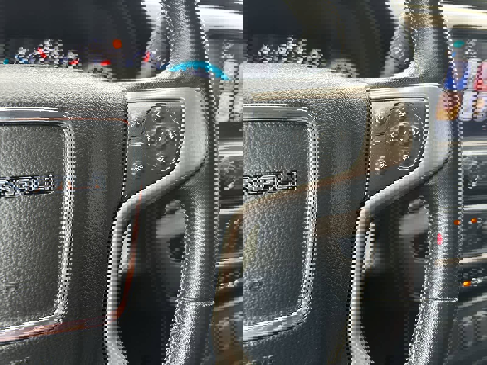 Used 2019 GMC Sierra 2500 Denali w/ Duramax Plus Package image 13