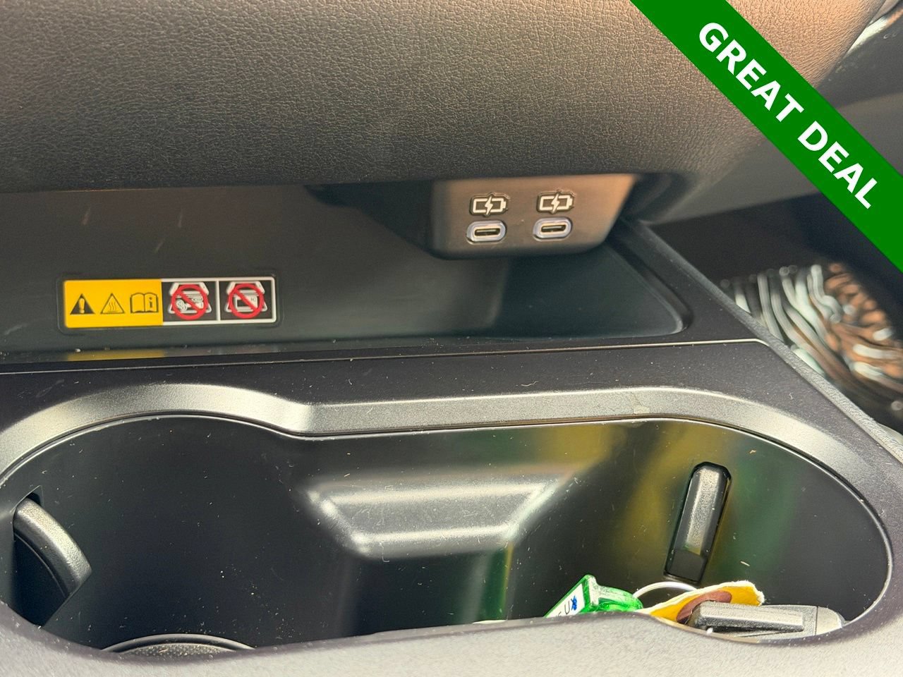 Used 2024 Lexus UX 250h FWD w/ Premium Package image 24