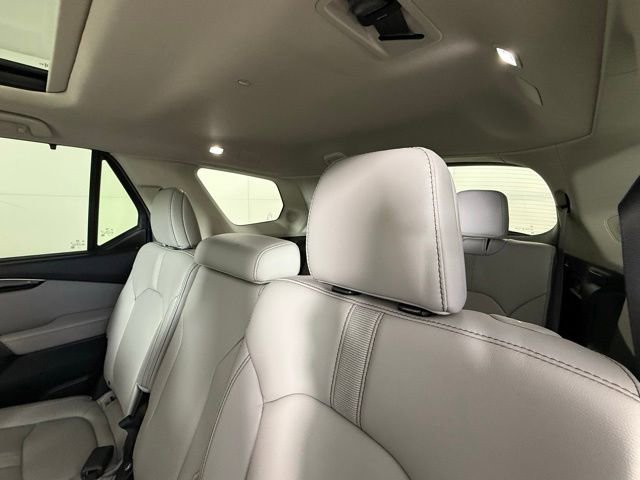 Used 2025 Honda Pilot Touring image 25