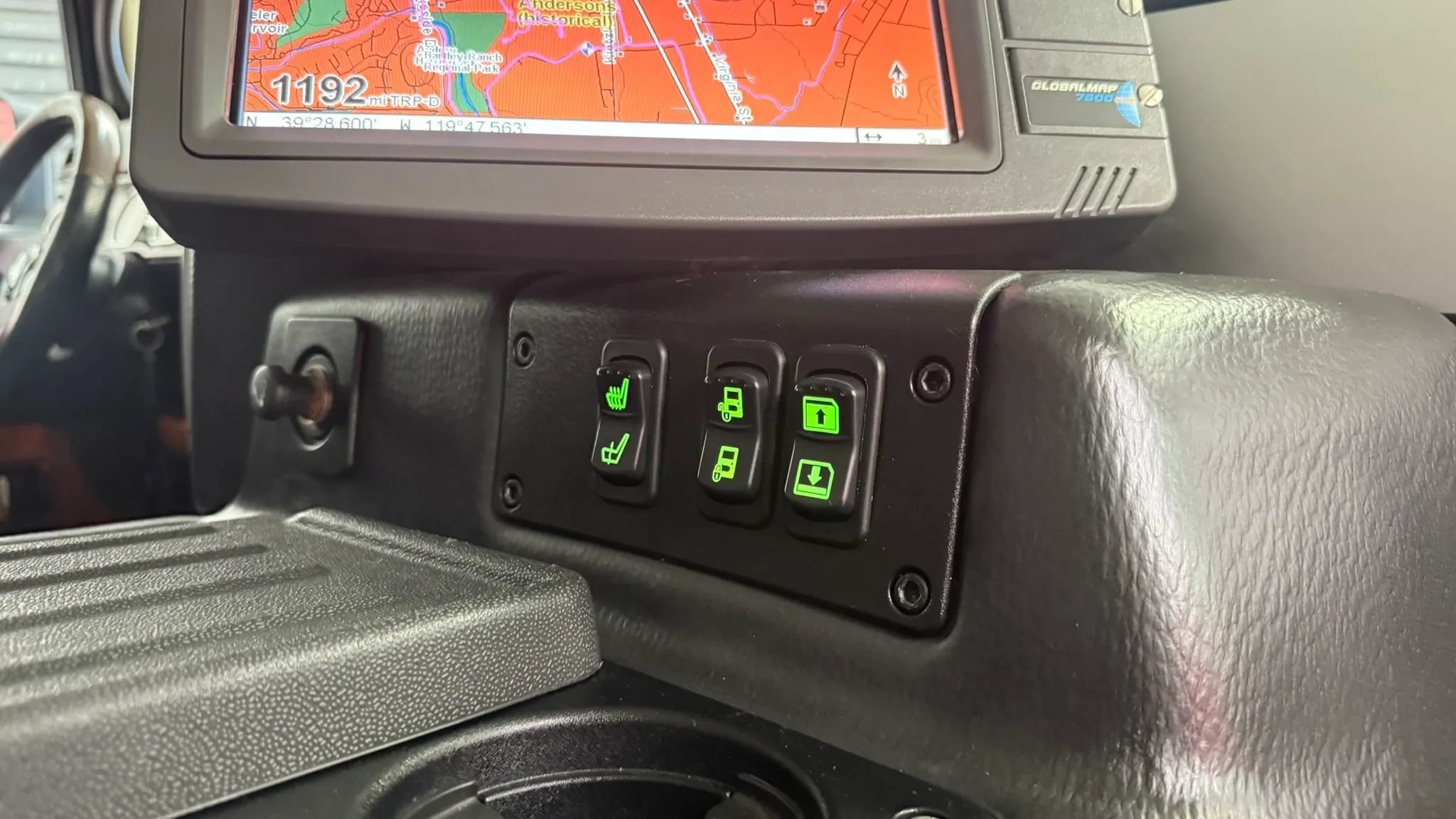 Used 2006 HUMMER H1 4-Door Wagon AWD/4WD image 46