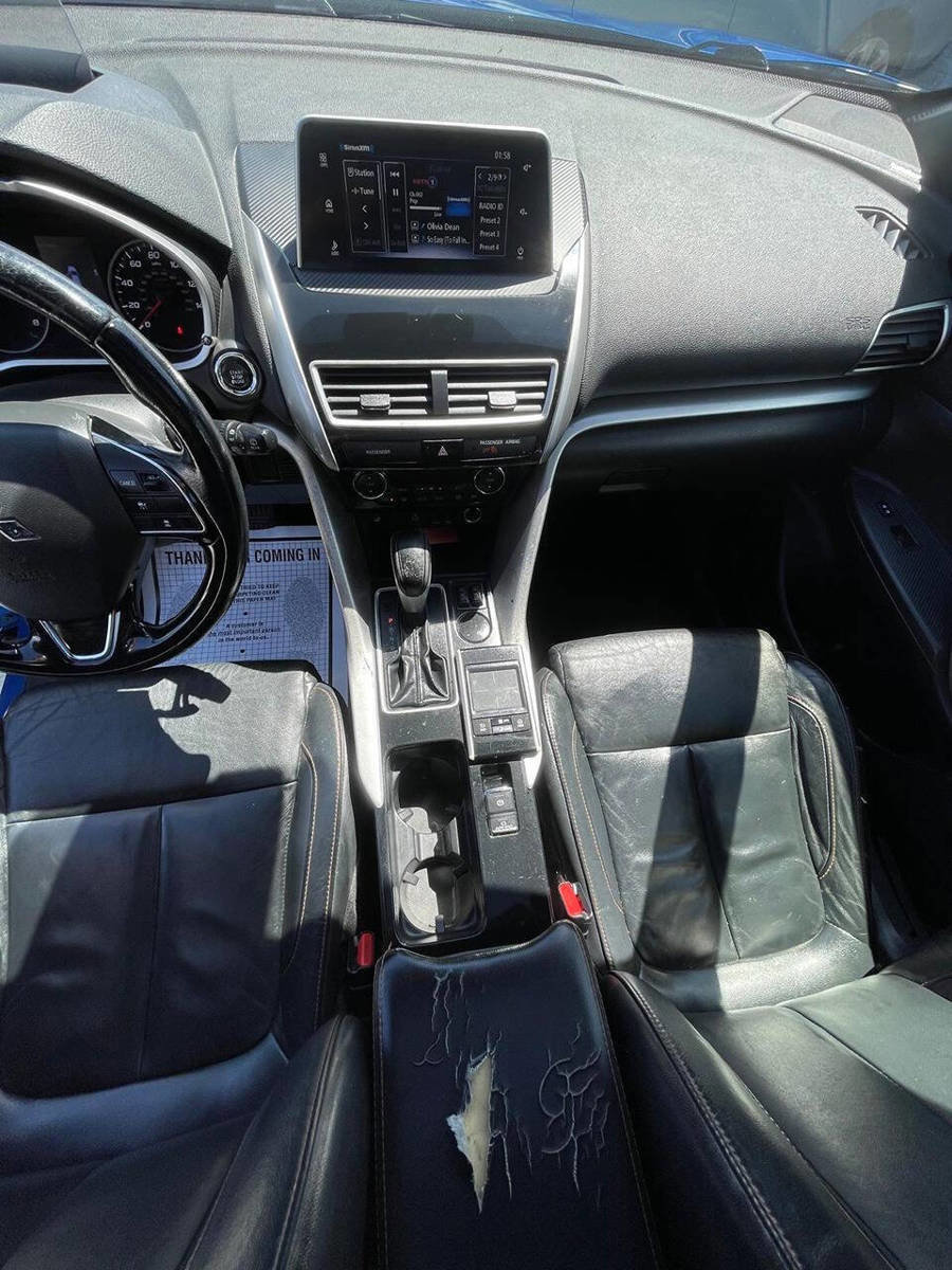 Used 2020 Mitsubishi Eclipse Cross SEL FWD image 6