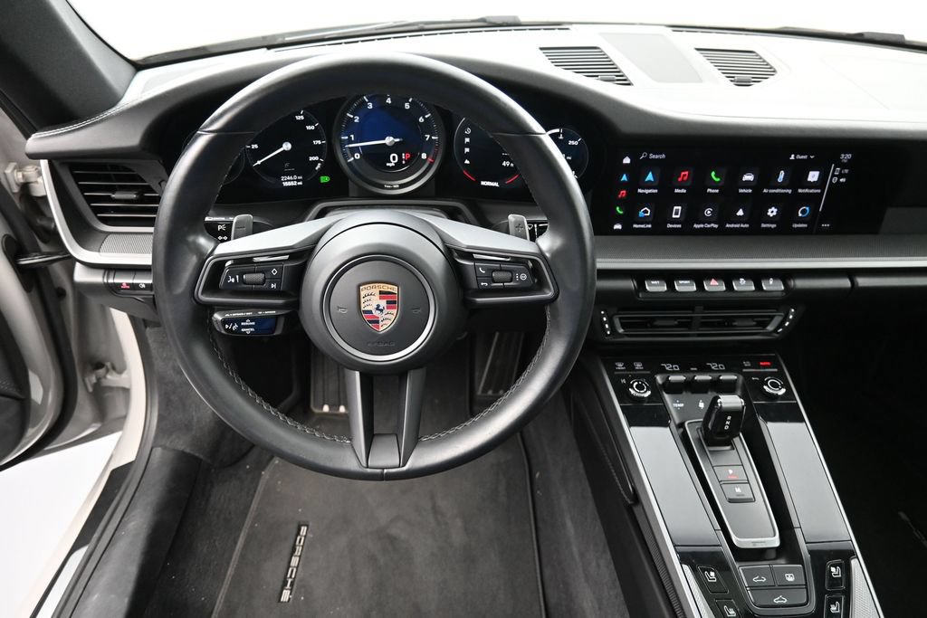 Certified 2022 Porsche 911 Carrera RWD image 6