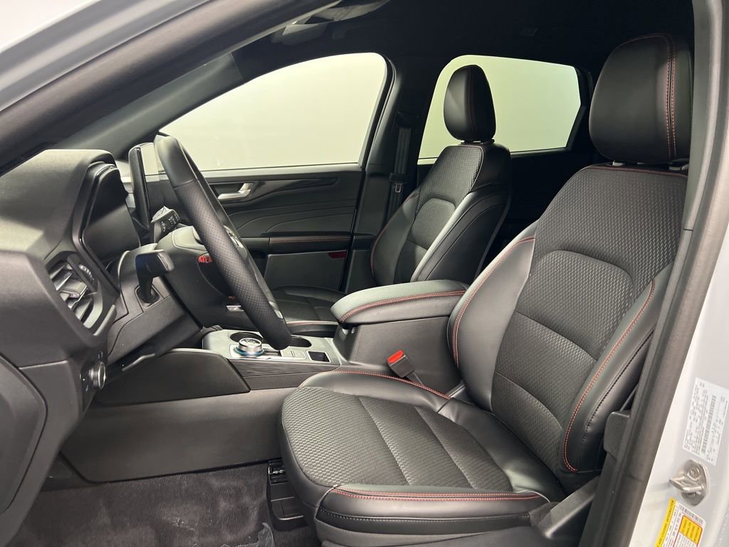 New 2026 Ford Escape ST-Line w/ Tech Pack #1 image 26