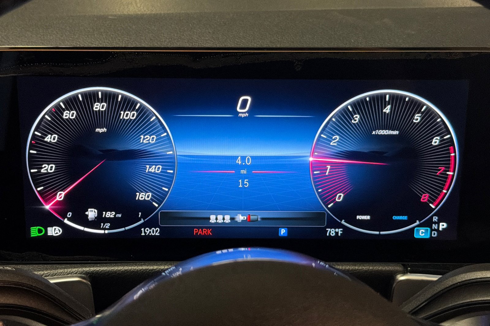 New 2026 Mercedes-Benz GLB 250 image 22