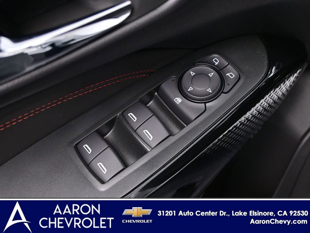New 2026 Chevrolet Trax RS w/ Sunroof Package FWD image 12
