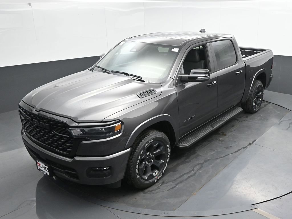 New 2026 RAM 1500 4x4 Crew Cab image 41