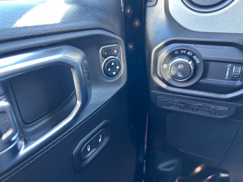 New 2026 Jeep Gladiator Sport AWD/4WD image 12