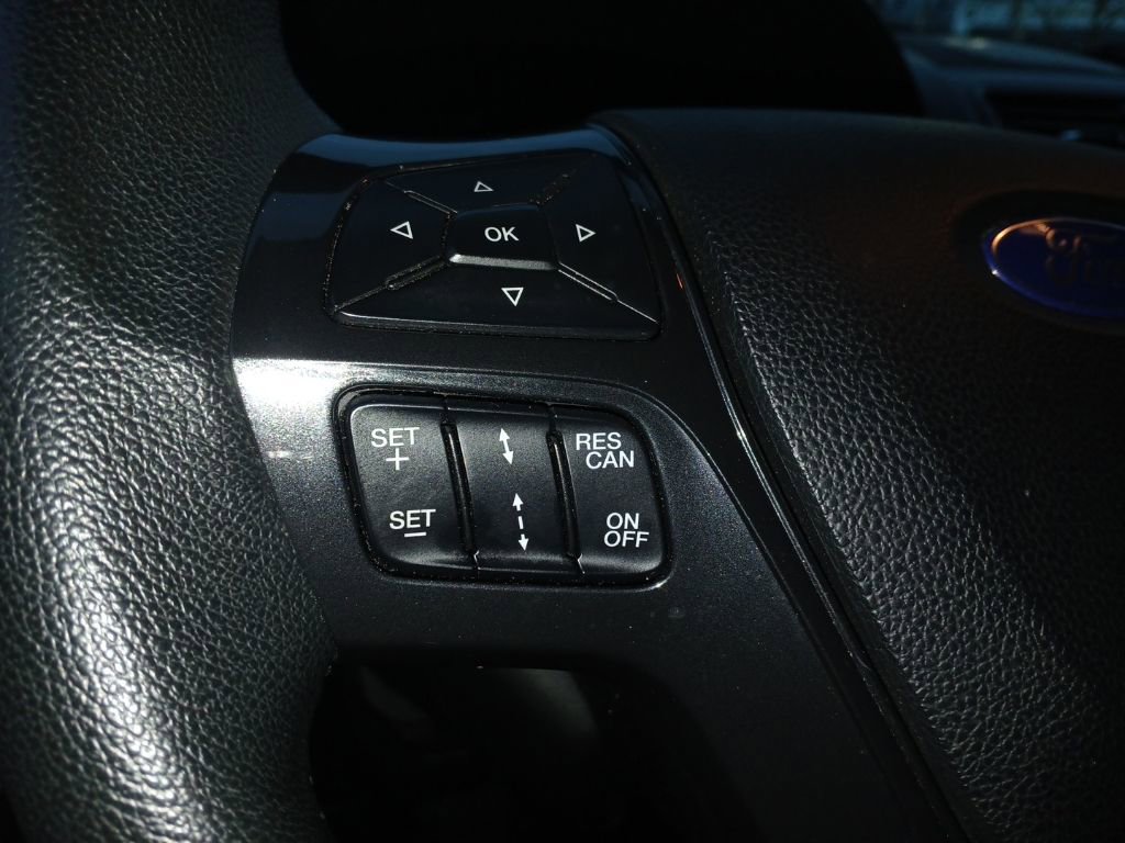 Used 2019 Ford Explorer XLT w/ XLT Sport Appearance Package image 18