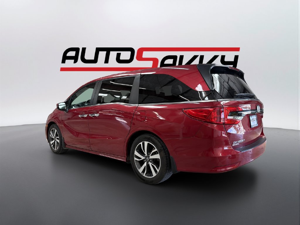 Used 2023 Honda Odyssey Touring image 7