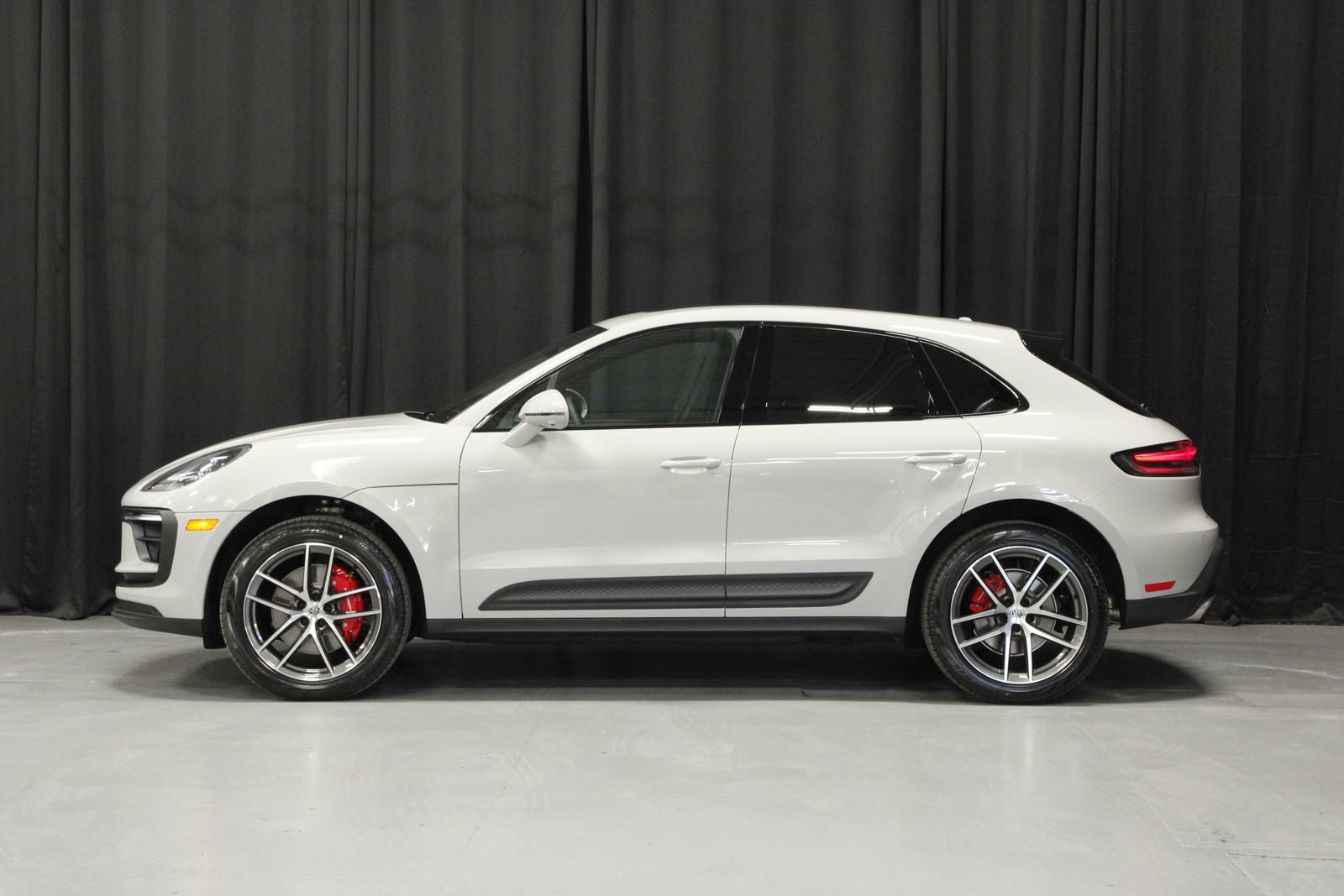 New 2026 Porsche Macan S AWD/4WD image 2