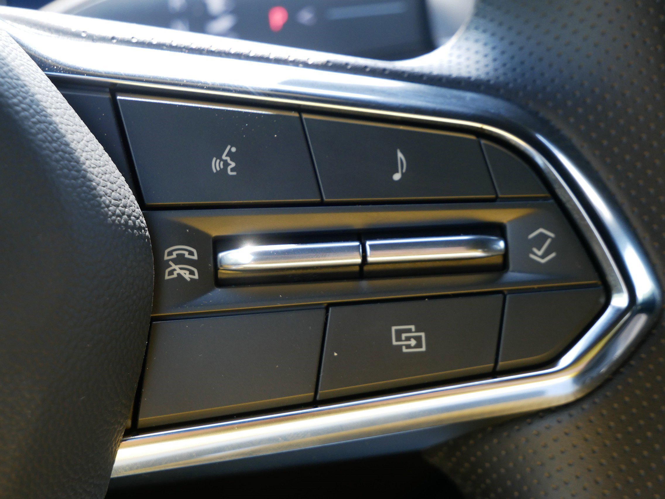 New 2026 Honda Prologue EX image 24