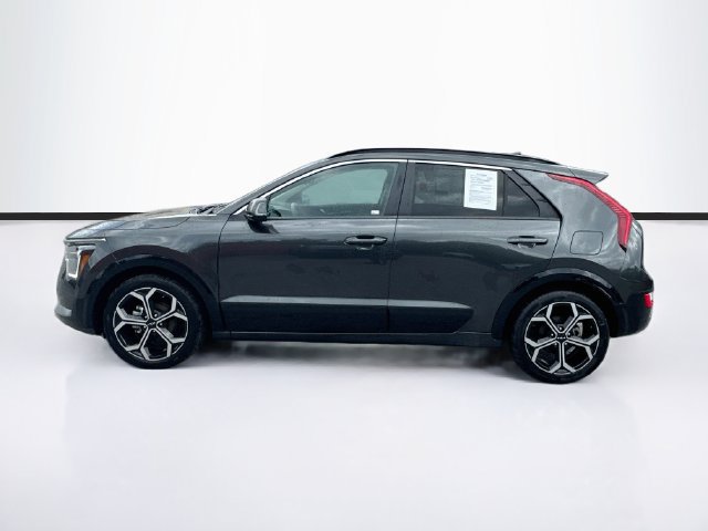 Used 2023 Kia Niro EX Touring FWD image 4