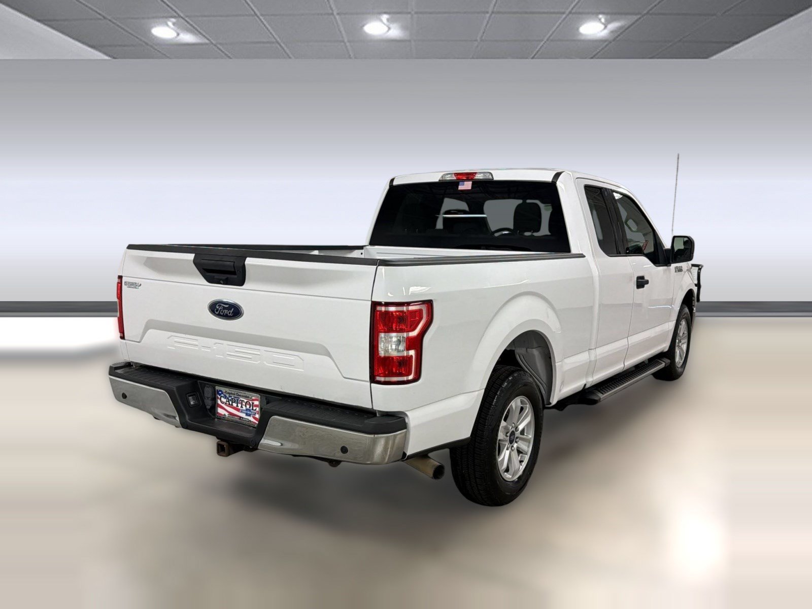 Used 2018 Ford F150 XLT w/ Trailer Tow Package RWD image 7