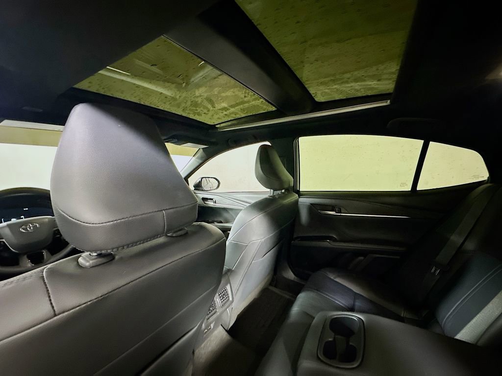 Used 2025 Toyota Camry XSE image 11