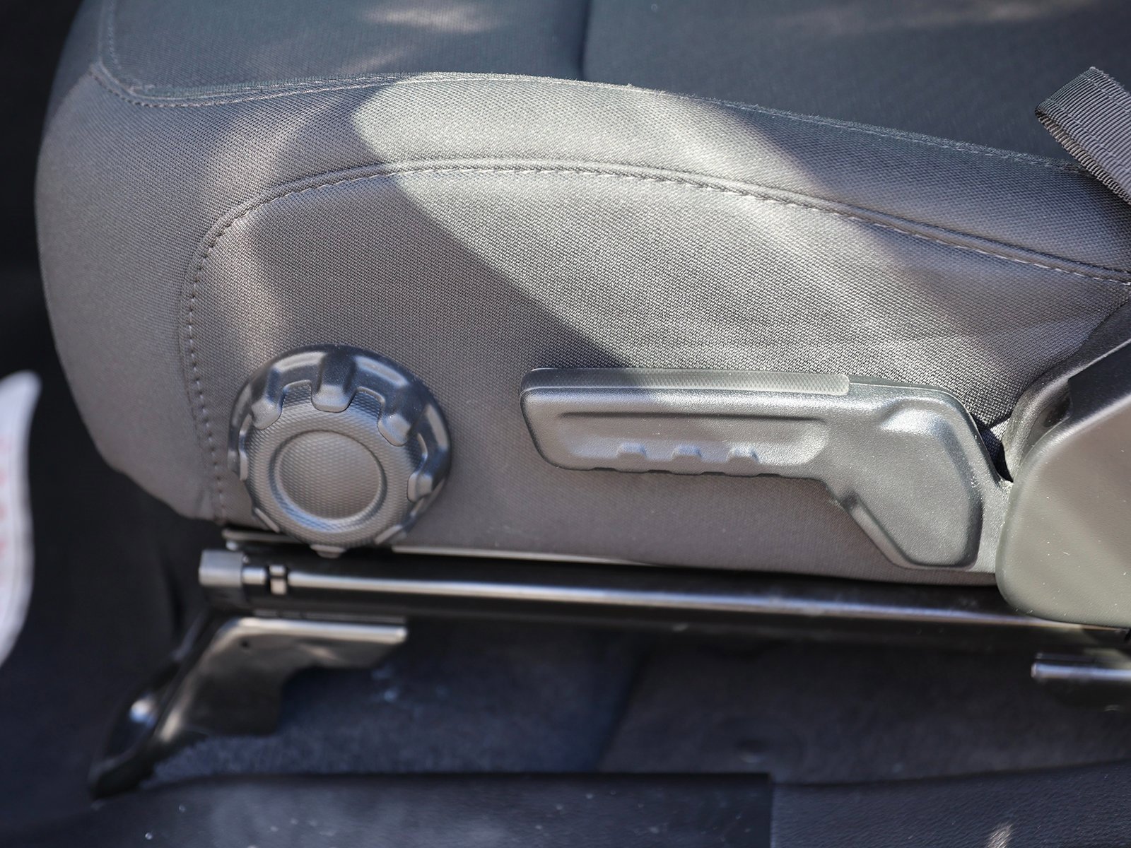 Used 2023 Jeep Gladiator Sport w/ Trailer Tow Package image 18