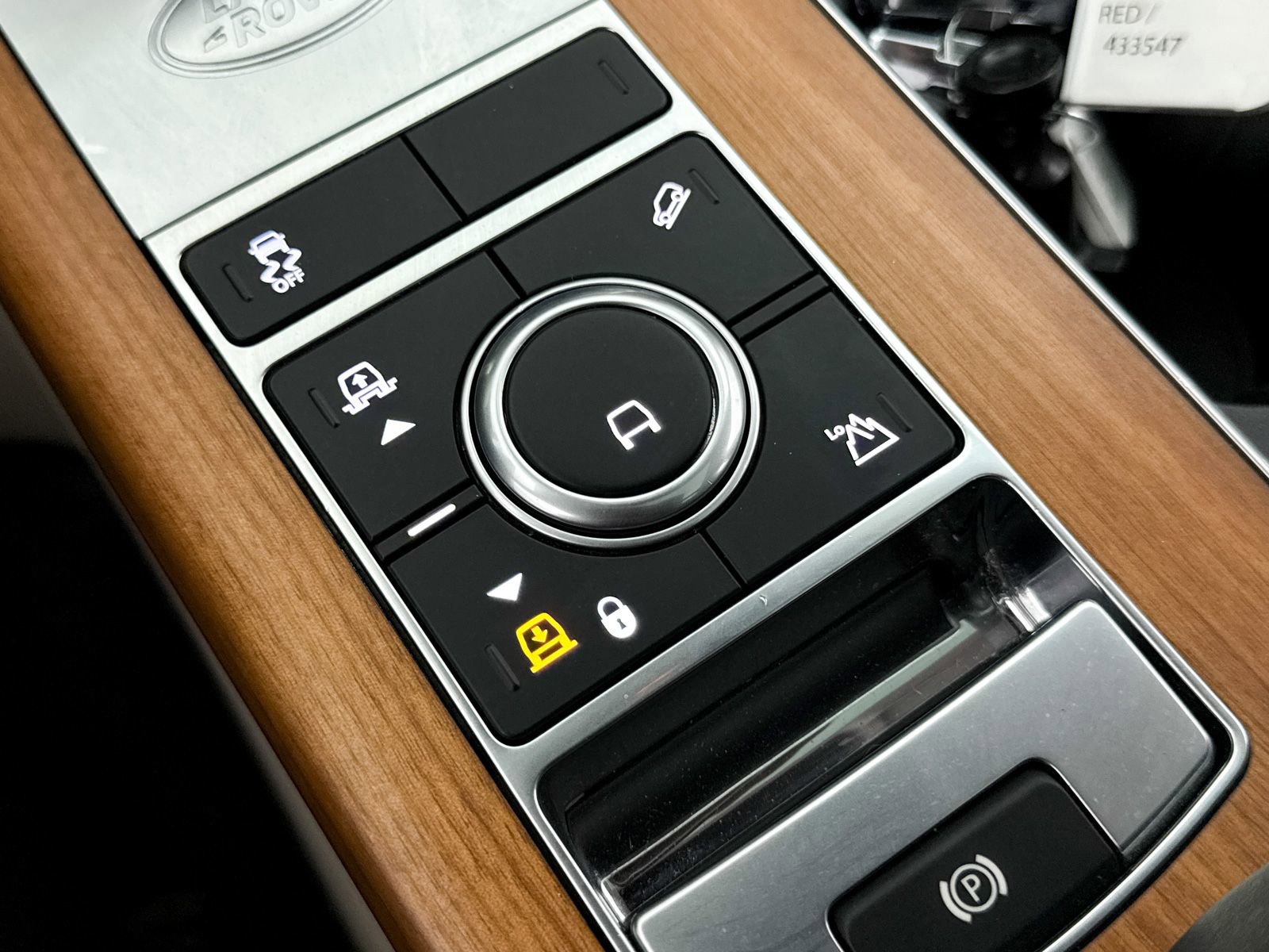 Used 2021 Land Rover Range Rover P525 Westminster Edition LWB image 8