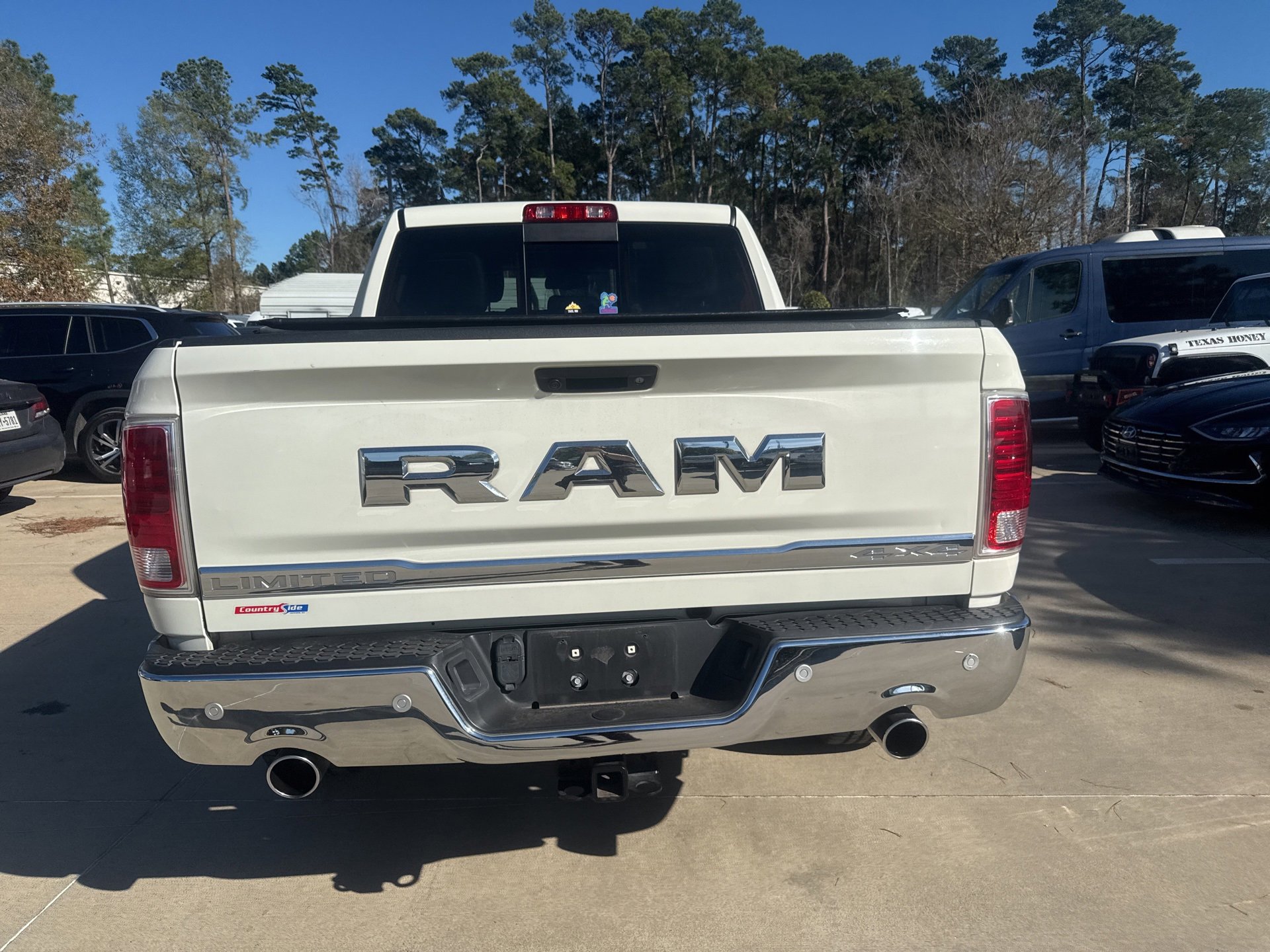 Used 2018 RAM 1500 Laramie Longhorn image 5