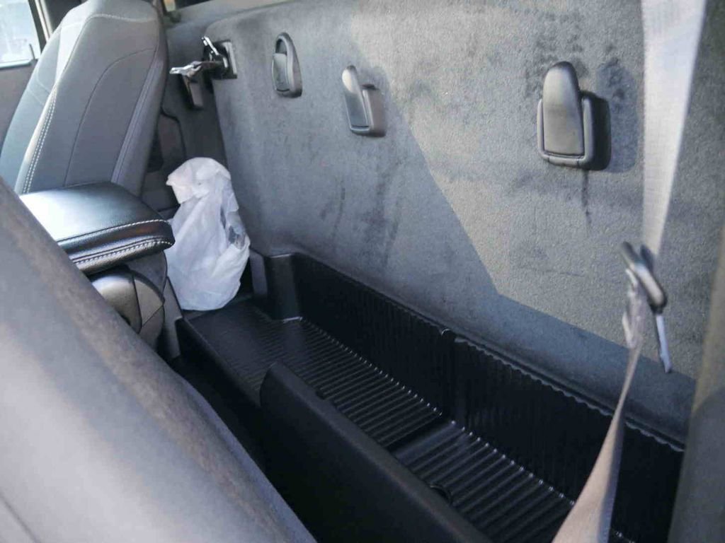 Used 2022 RAM 3500 Tradesman image 27