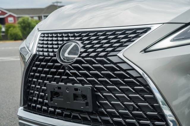 Used 2021 Lexus RX 350L FWD w/ Premium Package image 11