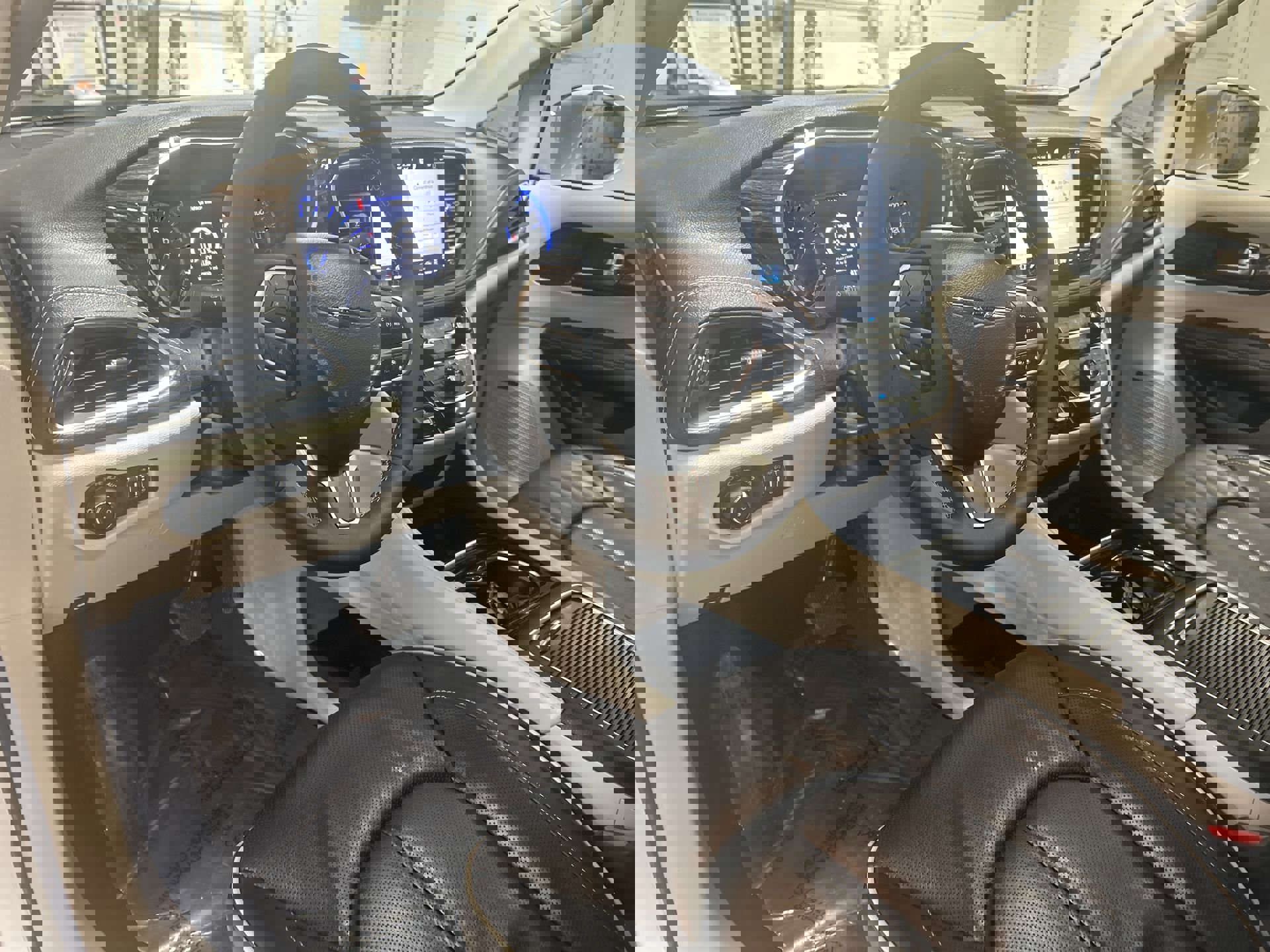 Used 2022 Chrysler Pacifica Limited image 11